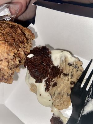Cookie dough scoop with marshmallow frosting and brownies bits #Veganuary at Cinnaholic in Atlanta