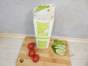 Falafel at Kukhnya Zdravogo Smisla in Veliky Novgorod