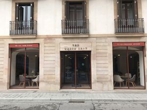 Entrance at The Green Spot in Barcelona