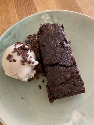 Vegan brownie #Veganuary at The Green Spot in Barcelona