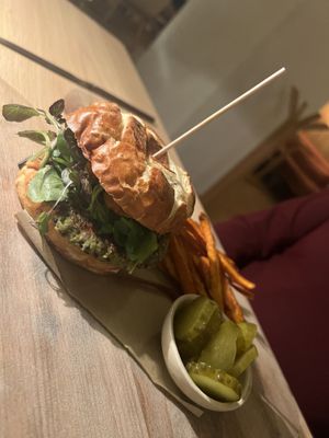 Pea burger   at The Green Spot in Barcelona