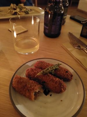 Appetizer: delicious croquetta with watercress leek and walnut at The Green Spot in Barcelona