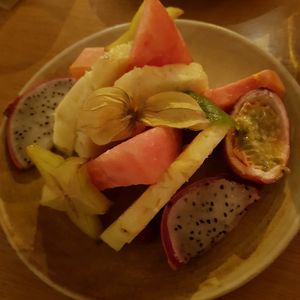 Dessert: exotic fruits at The Green Spot in Barcelona