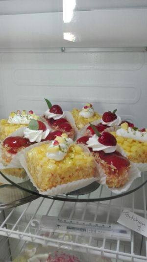 Törtchen at VLORA Cafe & Laden im Hof in Lutherstadt Wittenberg