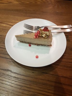 Vegan Gangsta Cheesecake at Evergreen Organics in Doha