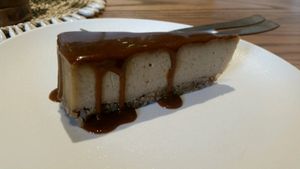 vegan cheesecake at Evergreen Organics in Doha
