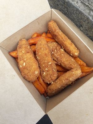 Nugs with sweet potatoes at HipCityVeg - 7th St in Washington
