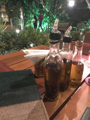 3 types of gourmet oil olive  at Artesano Pizza Bar - Lagoa in Florianopolis