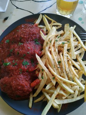 Lentil soutzoukakia at Trivoli Vegan Kafeneio in Athens