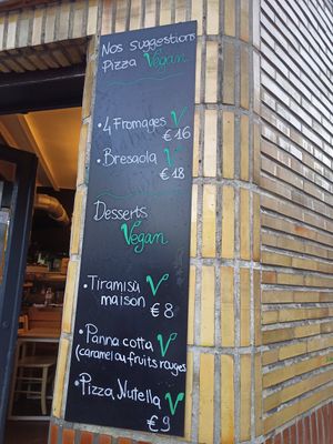 Vegan suggestions at Ai 6 Angoli in Brussels
