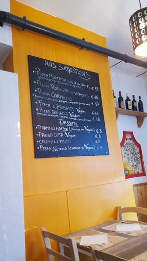  at Ai 6 Angoli in Brussels