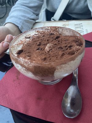Vegan tiramisu   at Ai 6 Angoli in Brussels