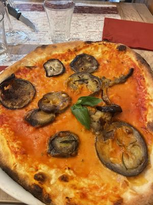   at Ai 6 Angoli in Brussels