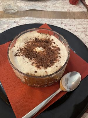   at Ai 6 Angoli in Brussels