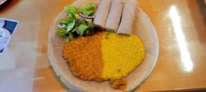 Timtimo lentil dish with injera at Safari in Kaiserslautern