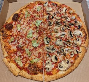 Follow Your Heart vegan cheese, artichoke hearts, and mushrooms at Rovente Pizzeria - East Side in Portland