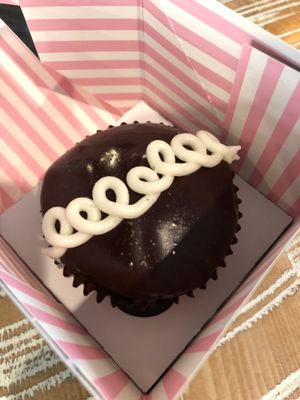 Cupcake! at By Chloe in Los Angeles