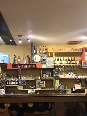   at Le Bruit Qui Court in Chambery