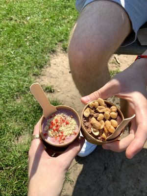 strawberry white chocolate & snickers ice cream at Minù in Lund