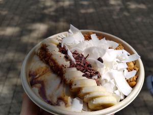 Peanut butter bowl at Coco Bowls in Warsaw