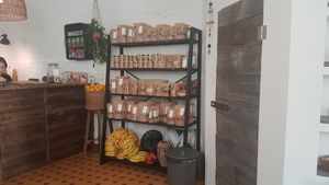 Items you can buy (granola, dried fruits...) at Coco Bowls in Warsaw