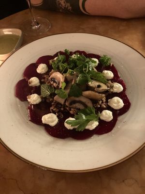   at Tischlein Deck Dich in Frankfurt