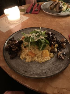   at Tischlein Deck Dich in Frankfurt