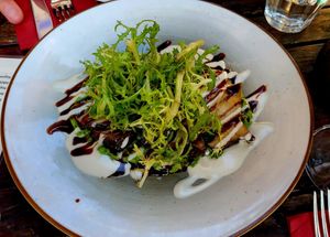 Carpaccio of king oyster mushrooms at Tischlein Deck Dich in Frankfurt