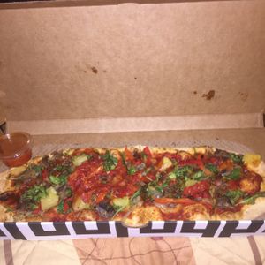  at &pizza in Springfield