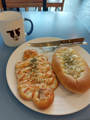  at Haemil Bakery in Seoul