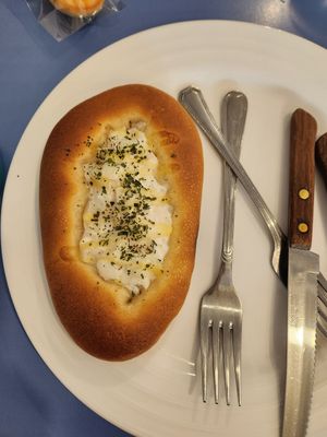  at Haemil Bakery in Seoul