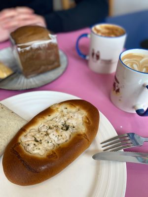 Yummy Earl Gray Bread & Cheese Onion Bread at Haemil Bakery in Seoul