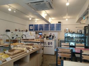 😊 at Haemil Bakery in Seoul