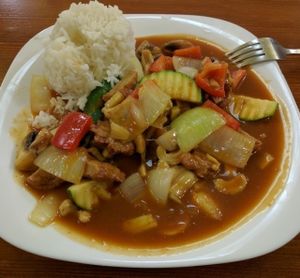 Kung-pao at Loving Hut in Prague