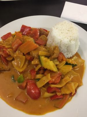 Thai (chicken) curry at Loving Hut in Prague