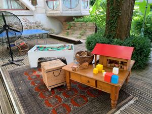 Kids play corner! at Le Robinson in Albi