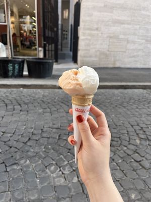 vegan melon and lemon ice cream  at The Gelatist in Rome