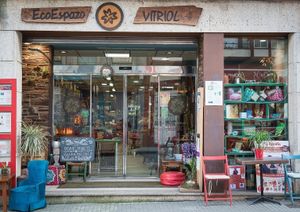 Exterior ecocentro at Ecoespazo Vitriol in Sarria