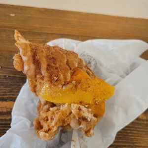 Peach dossant at Brooklyn Whiskers - Broadway in Brooklyn