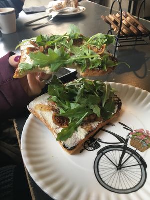 Legendary figgy toast at Brooklyn Whiskers - Broadway in Brooklyn