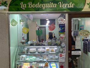 Local at La Bodeguita Verde in Santiago