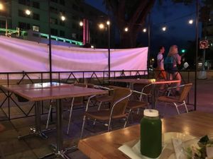 Outdoor seating at Beefsteak - Tenleytown in Washington