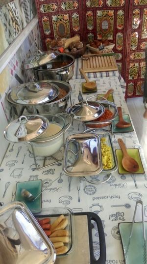 every Sunday, brunch bufett at Sunrise Eatery and More in Denia