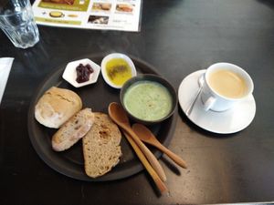  at Cafe Frosch in Kyoto