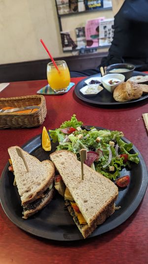  at Cafe Frosch in Kyoto