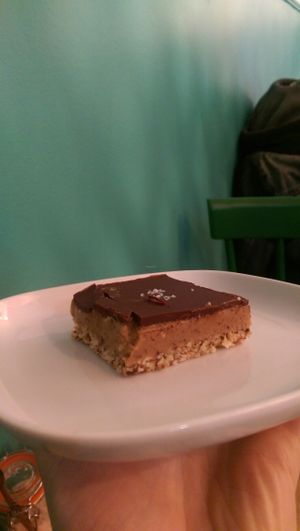 raw caramel slice  at KOKO Green in Nice