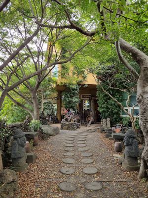 Entrance at Dasoni in Jeju