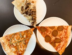 Get these☝🏽 at Screamer's Pizzeria - Greenpoint in Brooklyn