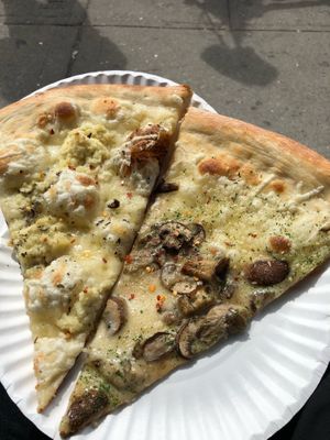 Vegan pizza at Screamer's Pizzeria - Greenpoint in Brooklyn