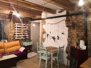 Such a beautiful cafe at the back at Xícara Tenda in Santiago De Compostela